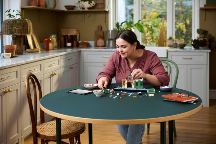LEGO® Icons 10362 Le café français