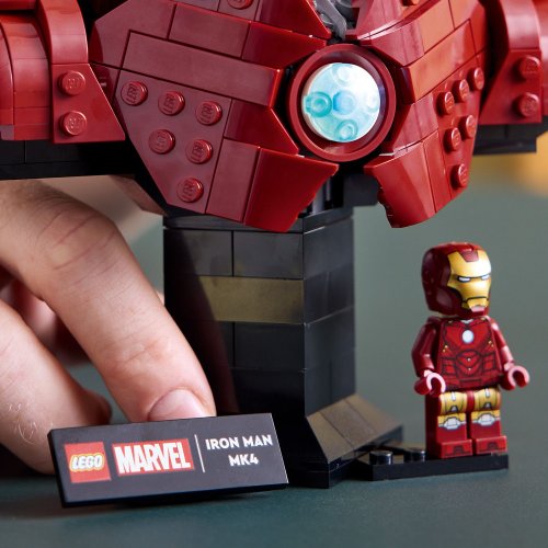 LEGO Marvel 76327 Busta Iron Man MK4