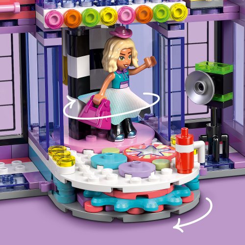 LEGO® Friends 42685 Desfile de Moda de Heartlake City