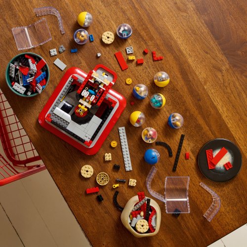 LEGO® Ideas 21358 Le distributeur de minifigurines