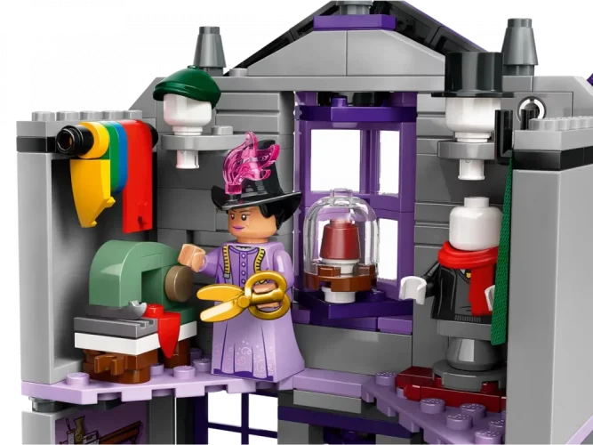 LEGO® Harry Potter™ 76439 Ollivanders™ & Madam Malkin's Robes