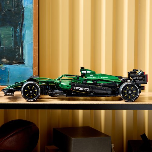 LEGO® Technic 42240 Bolid F1® Aston Martin Aramco AMR25