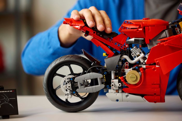 LEGO® Technic™ 42202 Mota Ducati Panigale V4 S