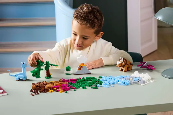 LEGO® Classic 11041 Les dinosaures créatifs