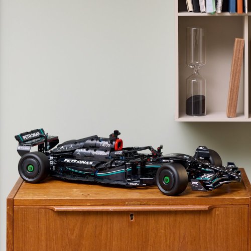 LEGO® Technic™ 42171 Mercedes-AMG F1 W14 E Performance