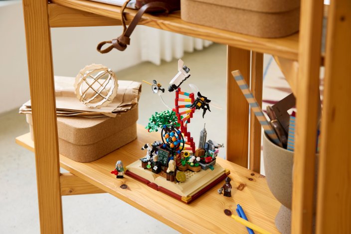 LEGO® Ideas 21355 Die Entstehung von MINT
