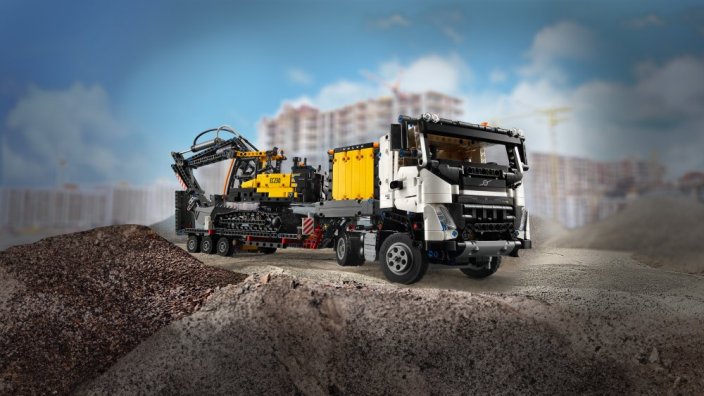 LEGO® Technic™ 42175 Nákladné auto Volvo FMX a elektrický bager EC230