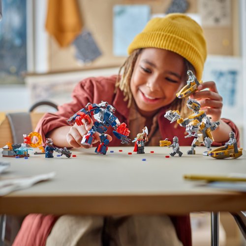 LEGO® Super Heroes 76322 Avengers: Endgame Thor contro Chitauri