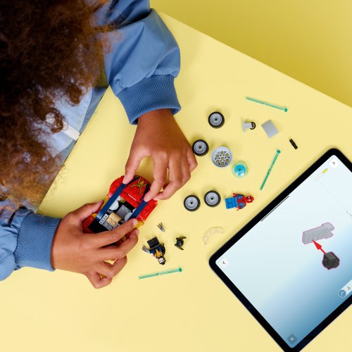 LEGO® | Marvel 76336 Pókember a venomizált Farkas ellen