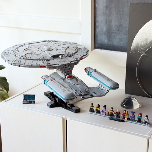 LEGO® Icons 10356 Star Trek: U.S.S. Enterprise NCC-1701-D™