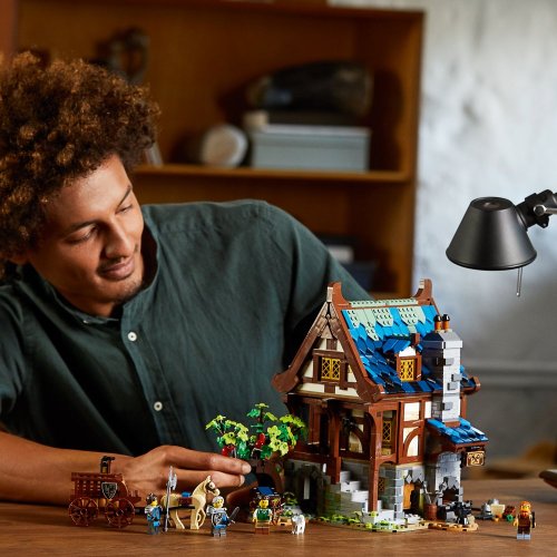 LEGO® Ideas 21325 Średniowieczna kuźnia
