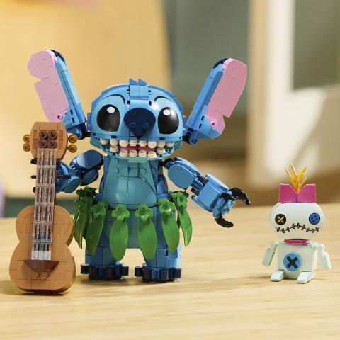 LEGO® │ Disney 43296 Stitch és Foltos