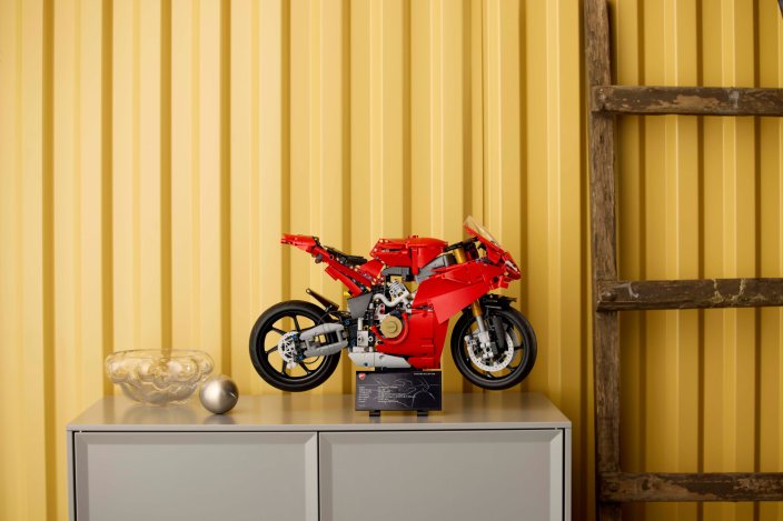 LEGO® Technic™ 42202 Mota Ducati Panigale V4 S