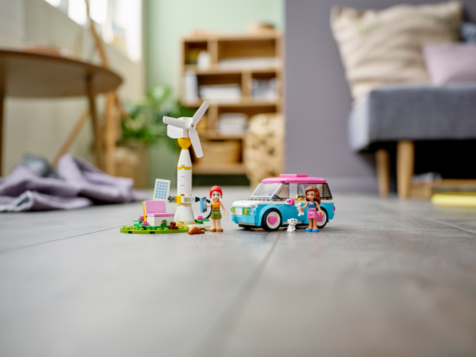LEGO® Friends 41443 La voiture électrique d'Olivia