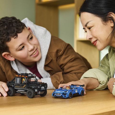 LEGO® Speed Champions 77264 Jaguar Project 7 en Land Rover Defender
