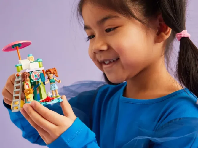 LEGO® Friends 42623 Le jet-ski de la plage