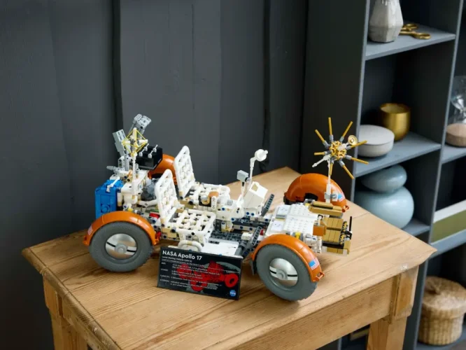 LEGO® Technic™ 42182 NASA Apollo maanwagen - LRV