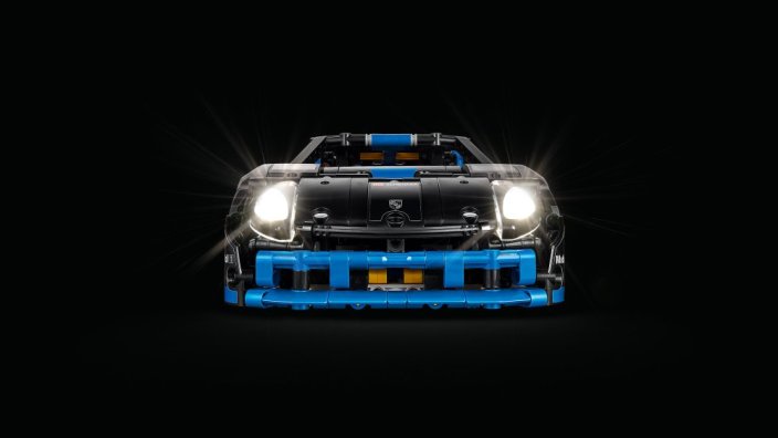 LEGO® Technic™ 42176 Pretekárske auto Porsche GT4 e-Performance