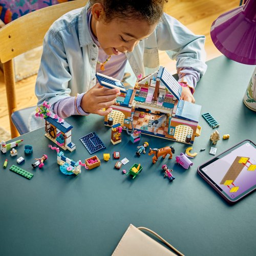 LEGO® Friends 42688 Scuderia e Accademia di equitazione