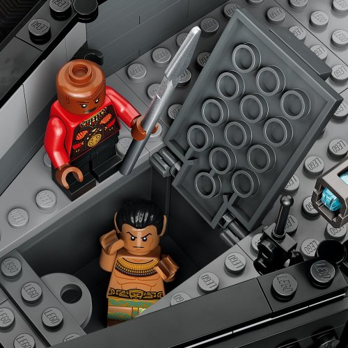 LEGO® Marvel 76214 Black Panther: Guerra na Água