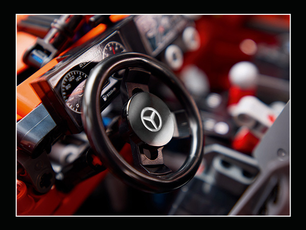 LEGO® Technic™ 42177 Mercedes-Benz G 500 PROFESSIONAL Line