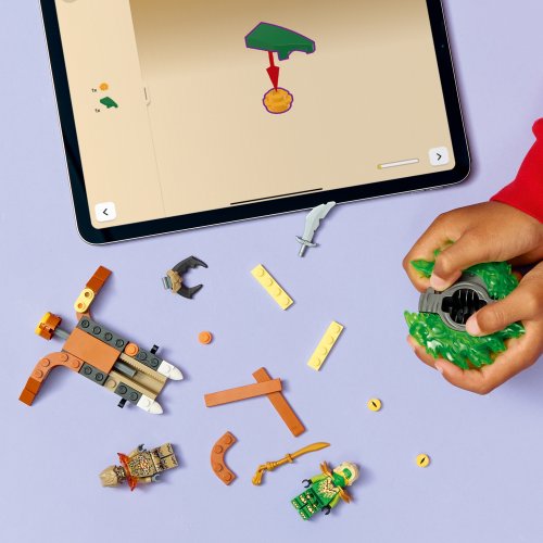 LEGO® Ninjago 71850 Lloyd vs. Erdmonster-Spinner