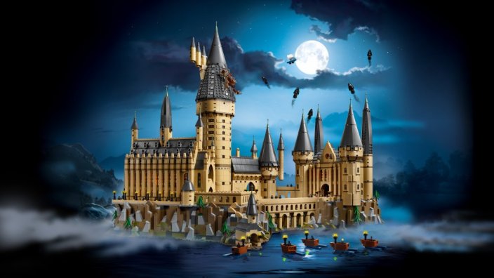 LEGO® Harry Potter™ 71043 Rokfortský hrad - poškodený obal