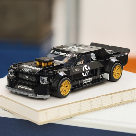 LEGO® Speed Champions 77262 Ford Mustang ‘65 Hoonicorn V1 di Ken Block