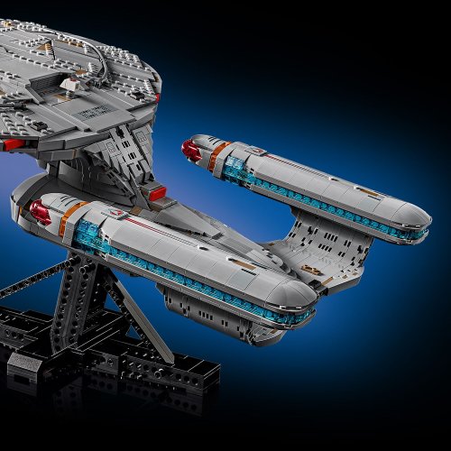LEGO® Icons 10356 Star Trek: U.S.S. Enterprise NCC-1701-D™