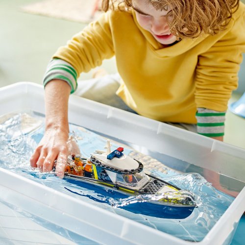 LEGO® City 60456 Perseguição com Barco da Polícia