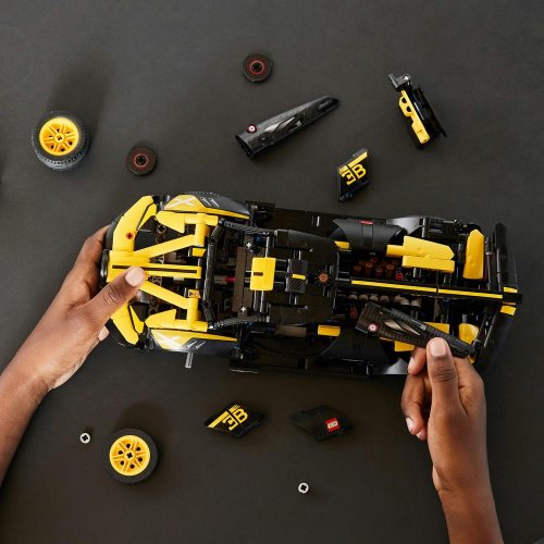 LEGO® Technic™ 42151 Bugatti Bolide