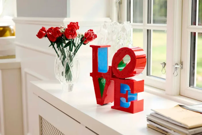 LEGO® Art 31214 LOVE