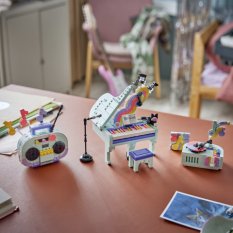 LEGO® Creator 31392 Music Decor Piano with Cat