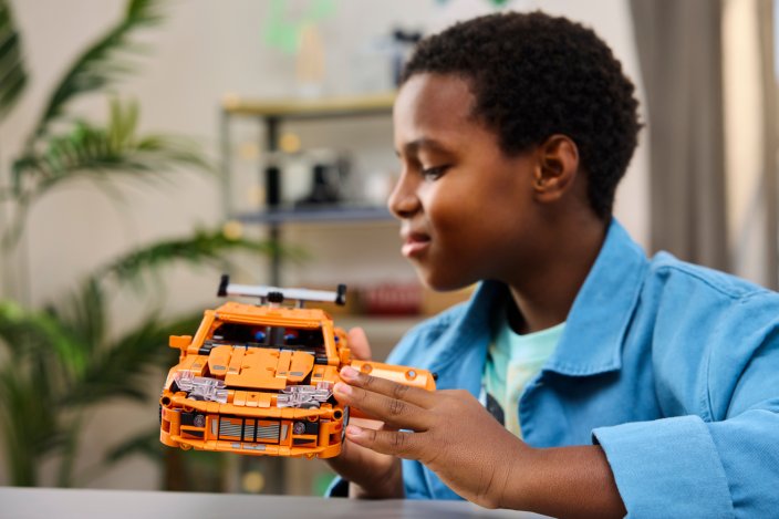 LEGO® Technic™ 42204 Fast and Furious Toyota Supra MK4