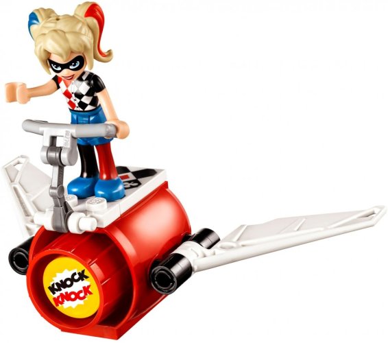 LEGO® DC Super Hero Girls™ 41231 Harley Quinn™ eilt zu Hilfe